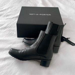 Leather Stuart Weitzman Low Block Heel Ankle Chelsea Boots